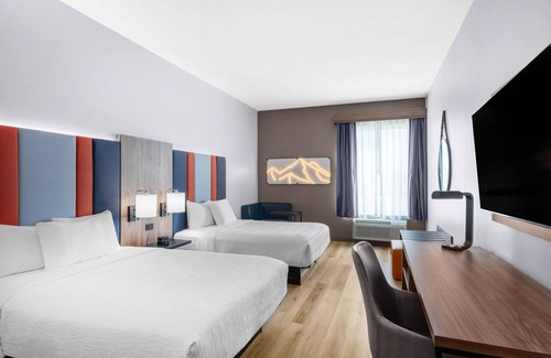 Chelsea Hotel | La Quinta by Wyndham Chelsea Birmingham