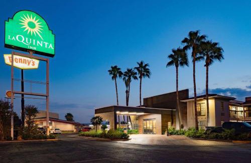 Western Division Hotel | La Quinta Inn by Wyndham Laredo I-35