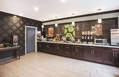 Lacey Hotel | La Quinta Inn by Wyndham Olympia - Lacey