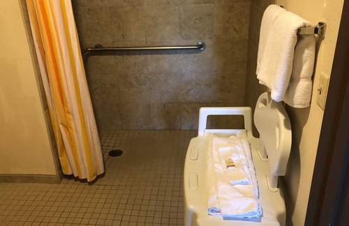 Plattsburgh Hotel | La Quinta Inn & Suites by Wyndham Plattsburgh