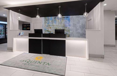 Northeast Hotel | La Quinta Inn & Suites by Wyndham Washington DC-Capital NoMA