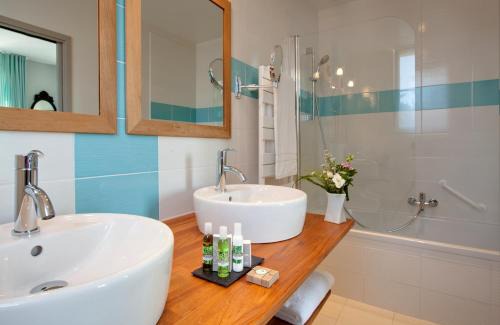 Marcey-les-Greves Hotel | La Ramade - Teritoria