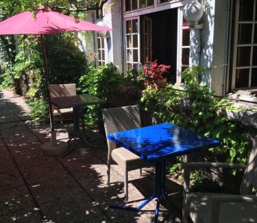 Jungholtz Hotel | La Roseraie Biebler