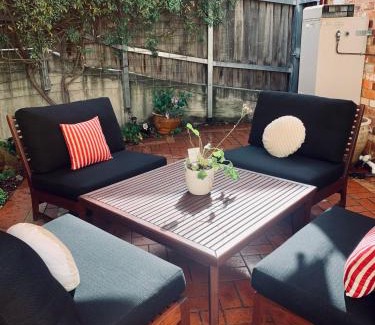 Bendigo Apartment | La Rouge Cottage