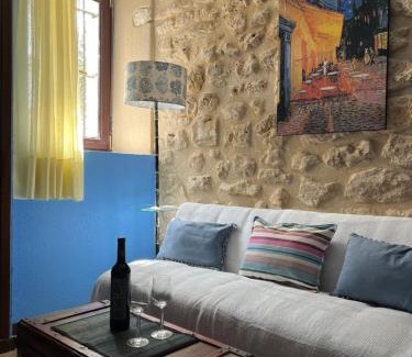 Gumiel de Hizan Apartment | La Venta de Izan