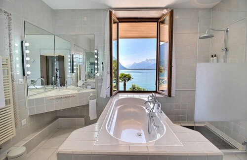Montreux City Centre Hotel | La Villa