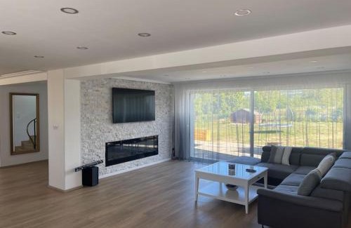 Lompnes Villa | La Villa De Hauteville