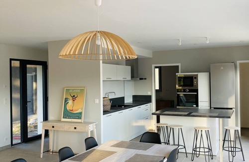Messanges Villa | La Villa des Pins 150 m2 at 5 min from the beach with 3 bedrooms and 8 beds