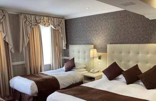 Les Pages Hotel | La Villette Hotel
