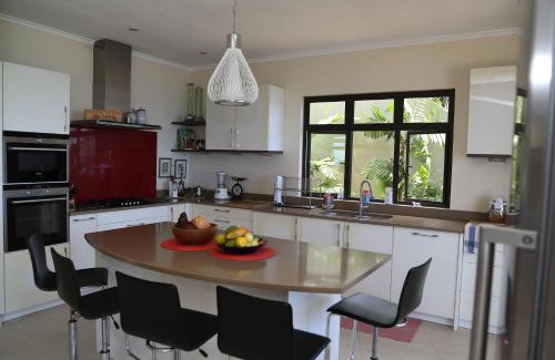 Glacis Villa | La Vue