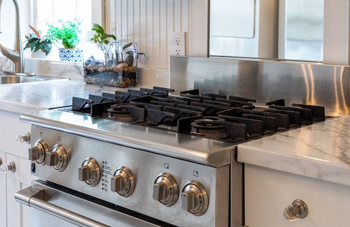 Charlottetown Apartment | Lady Ambrose - The Duke