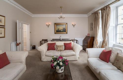 Upper Town House | Lady Margaret's