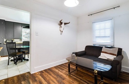 Freetown - Port Rico House | Lafayette Gem - Cozy Room in Shared Home