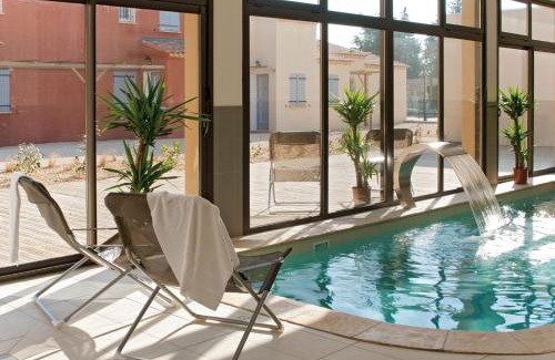 L'Isle-sur-la-Sorgue Resort | Lagrange Vacances L’Oustau de Sorgue