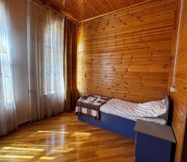 Lahich Bed & Breakfast | Lahic panoramic guest house