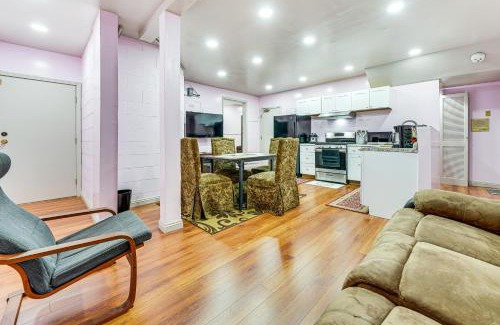 Castro Valley Apartment | Lake Chabot Getaway about 3 Mi to Water!