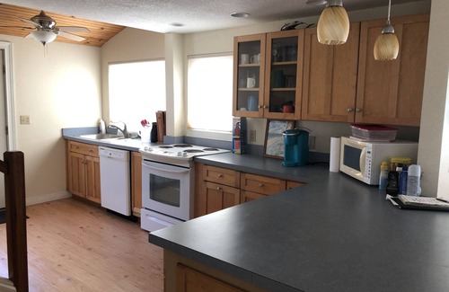 Stroh Cottage | Lake Cottage on Big Long Lake!