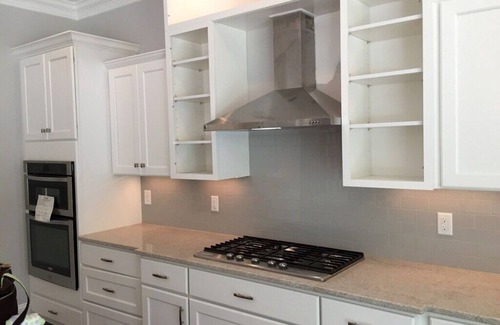 Mayhew House | Lake Norman Luxury 6 br House Pool, Hot tub, Outdoor Oasis. Pets ok!