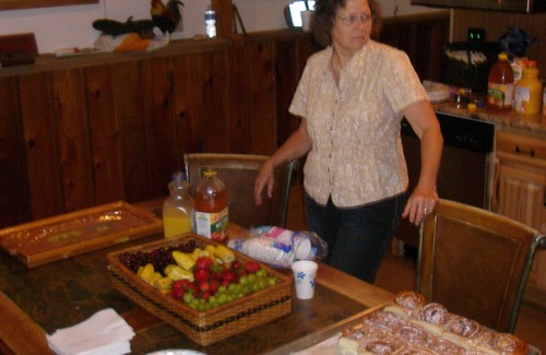 Alma House | Lake View Barn Home on Lake Wabaunsee-Peaceful Flint Hills Getaway for Families