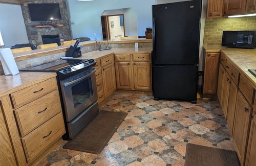 Hoyt House | Lake View, wheelchair accessible, sandy beaches close by, quiet area