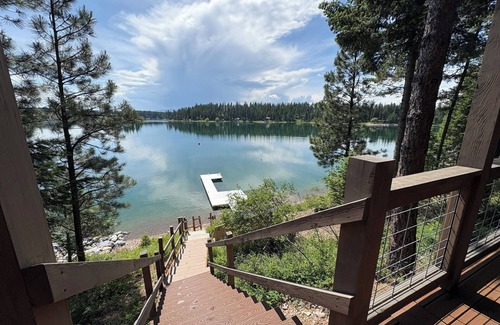Bigfork Cabin | Lakefront cabin 6-bedroom-Echo Lake Bigfork- Private dock- Sleeps 14