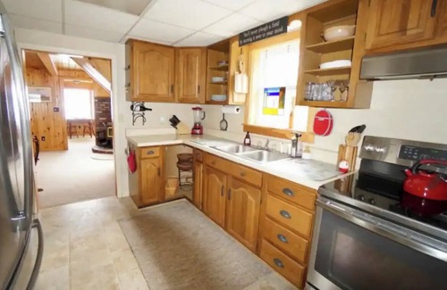 Greenville Junction House | Lakefront home on Moosehead Lake: Your family-owned, 3-level retreat awaits! nn