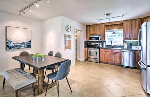Tavares House | Lakefront Tavares Home with Sunroom and Boat Dock