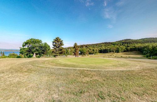Greenville Junction Apartment | Lakeview Condo