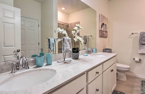 Lakewood Ranch Condo | Lakewood Nat'l Golf Club Condo w/Lake Views!