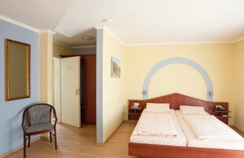 Bad Muenster am Stein-Ebernburg Hotel | Land-gut-Hotel BurgBlick