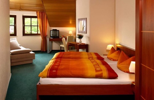 Hesborn House | Landgasthof Haus zur Sonne