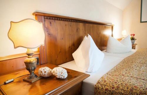 Negast Hotel | Landgasthof & Hotel Jagdhof