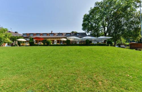Muensing Hotel | Landhotel Huber am See