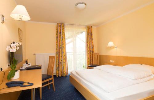 Allershausen Hotel | Landhotel Huberhof Allershausen