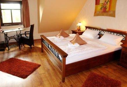 Grevenbroich House | Landhotel Lindenhof