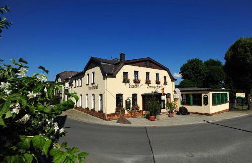 Zwoschwitz Hotel | Landhotel Plauen - Gasthof Zwoschwitz