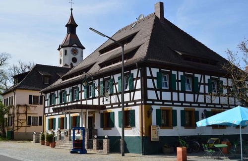 Markt Erlbach Hotel | Landhotel Rangau Gasthof & Brennerei