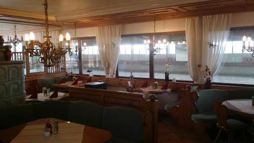 Heroldstatt Hotel | Landhotel Wiesenhof