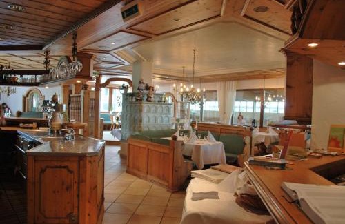 Heroldstatt Hotel | Landhotel Wiesenhof