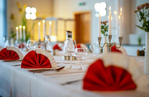 Heiligenrode Hotel | Landhotel Zum Niestetal