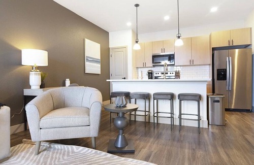 Aurora Apartment | Landing at Peakline at Copperleaf - 2 Bedrooms in Downtown Aurora