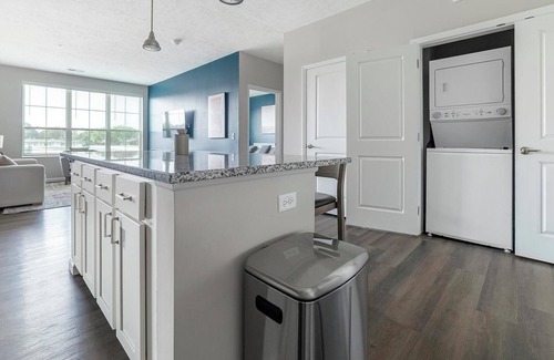Northwest Columbus Apartment | Landing | Spectacular 2BD, Gym