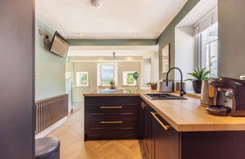 Chapel Stile House | Langdale Boulders, Ambleside, Fantastic Views