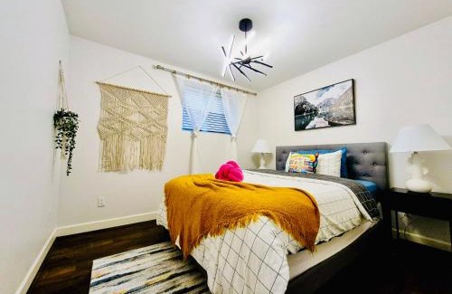 Yorkson Villa | Langley Heights 2 Bedrooms Sweet Suite