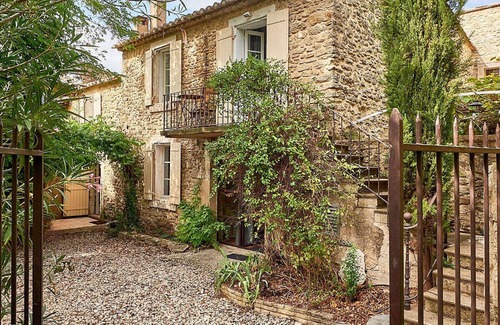 Oppede Other | Large 18th century Provencal cottage, restoredn5 bedrooms, 4 bathrooms