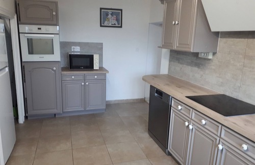 Hopital-Camfrout House | Large family home, Beautiful sea view, Quiet, Comfort, SPA.