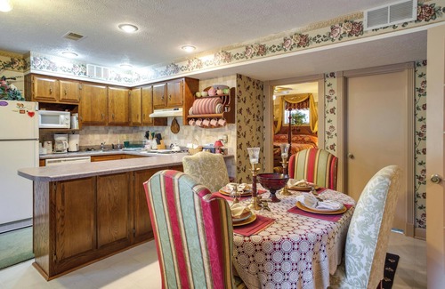 Danville Apartment | Large & Private Guest House Apt w/Patio + Views!