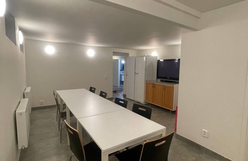 Klingsta Villa | Large villa in Danderyd - Near subway & golf course