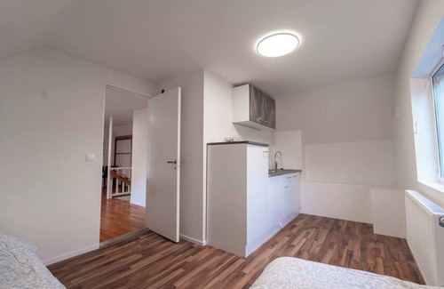 Klingsta Villa | Large villa in Danderyd - Near subway & golf course
