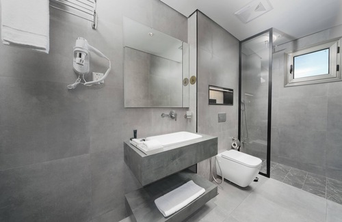 Tabuk Hotel | Larichy Hotel